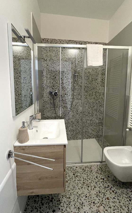Santa Vincenza - Suite Indipendente Ловере Экстерьер фото